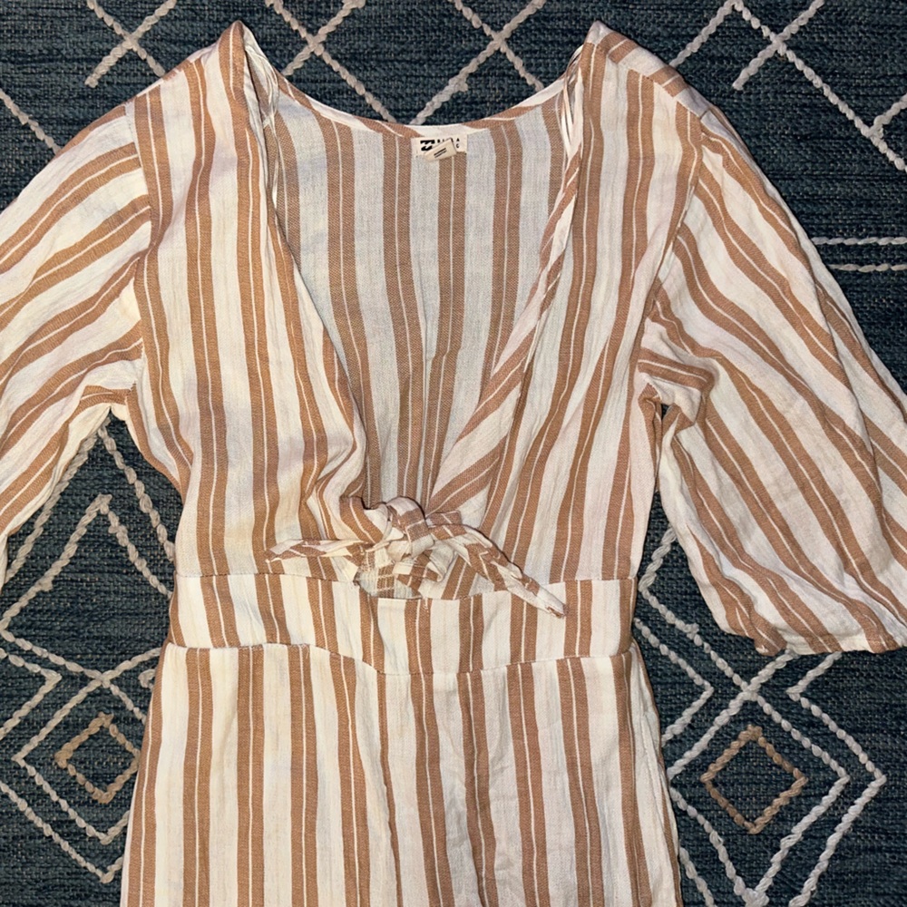 Billabong romper - tie front, size medium